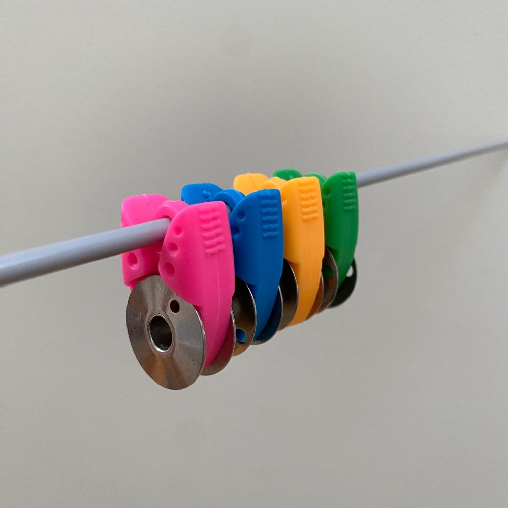 Bobbin holders pack - Picture 4 of 7